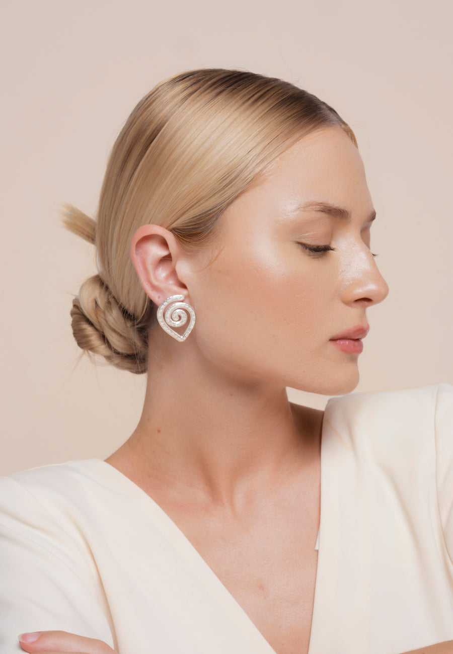 Lavani Pendientes Spiral Plateados