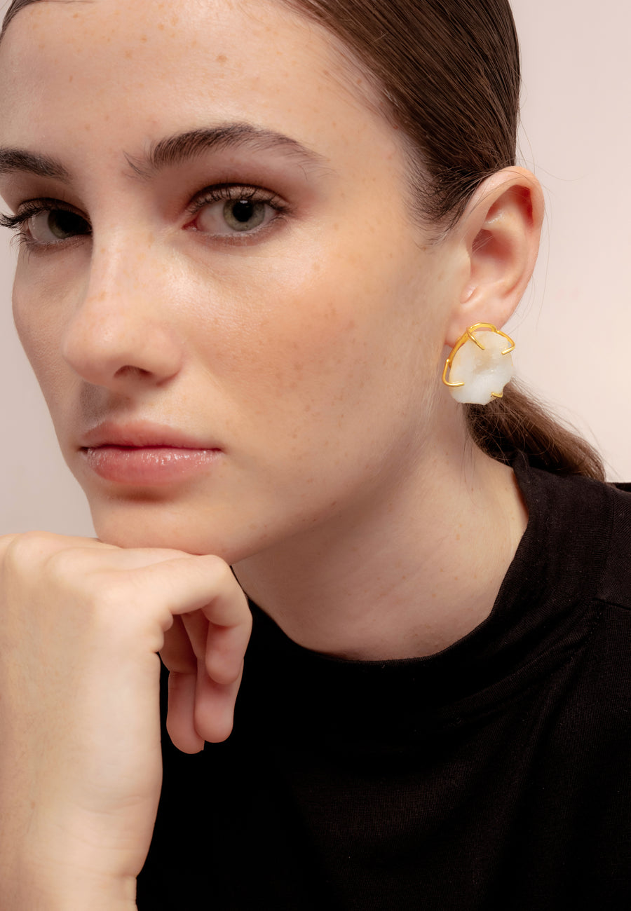 Lavani Pendientes Zeus Blanco