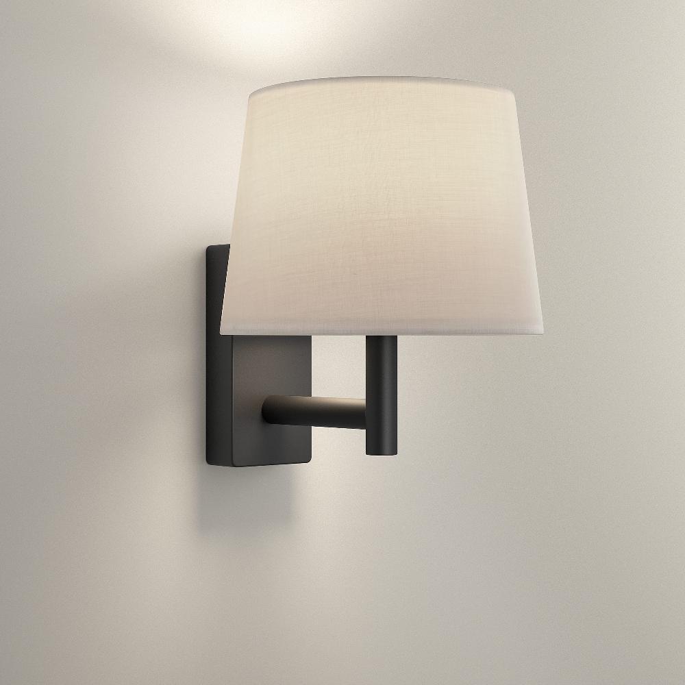 Leds C4 Metrica Wall Fixture