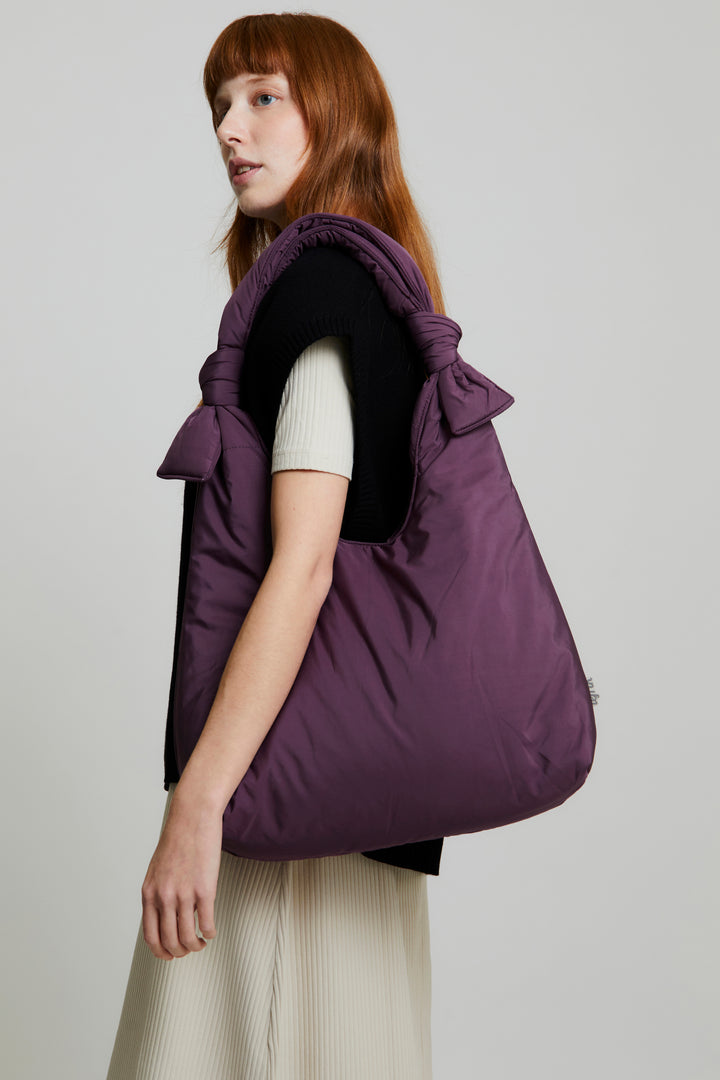 Lefrik Biwa Puffy Bag Plum