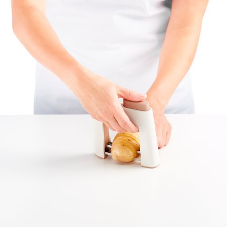 Lékué Hasselback Cutter