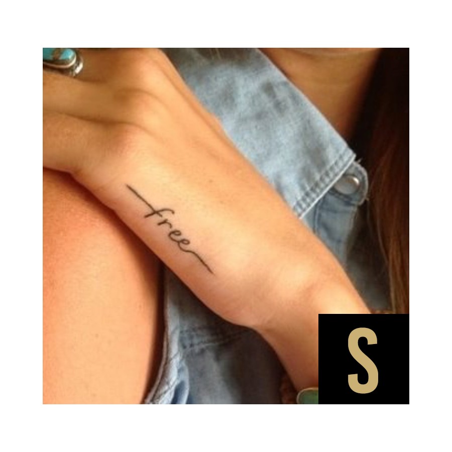 live is laf Box Tattoo & Piercing S