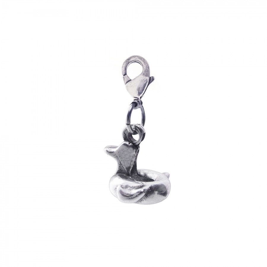 live is laf Charm patito