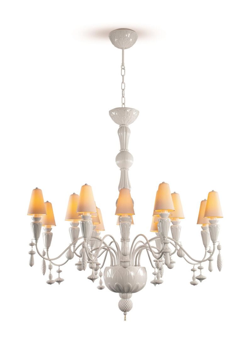Lladro Chandelier Ivy And Seed 16 Luces. Mediano Plano. Blanco (CE/UK/CCC)