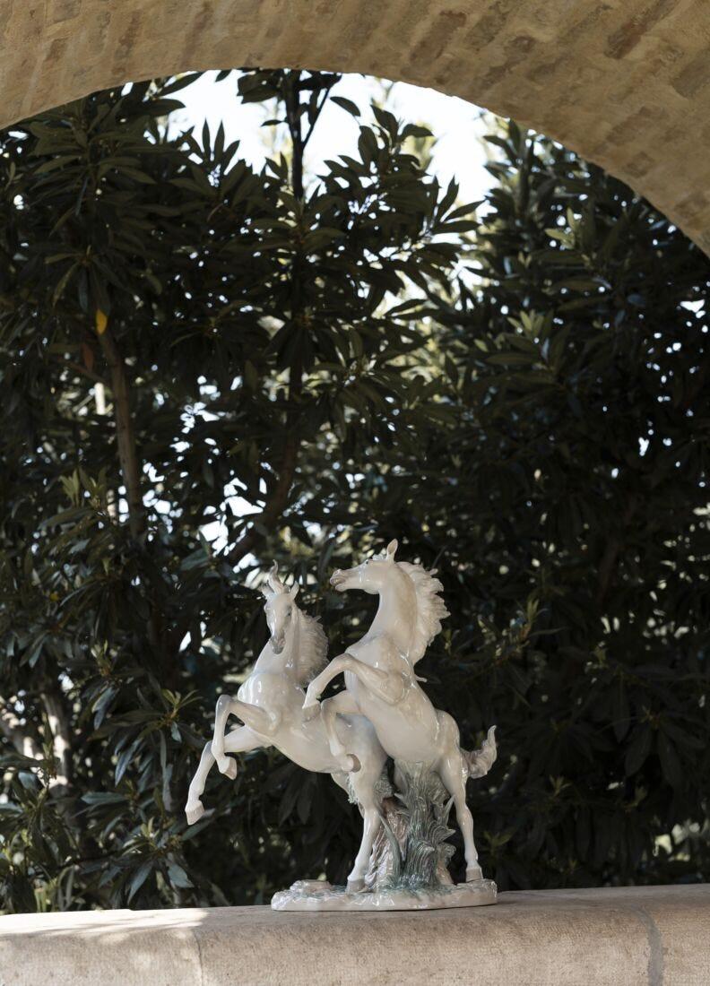 Lladro Escultura Caballos Libres Como El Viento. Serie Limitada