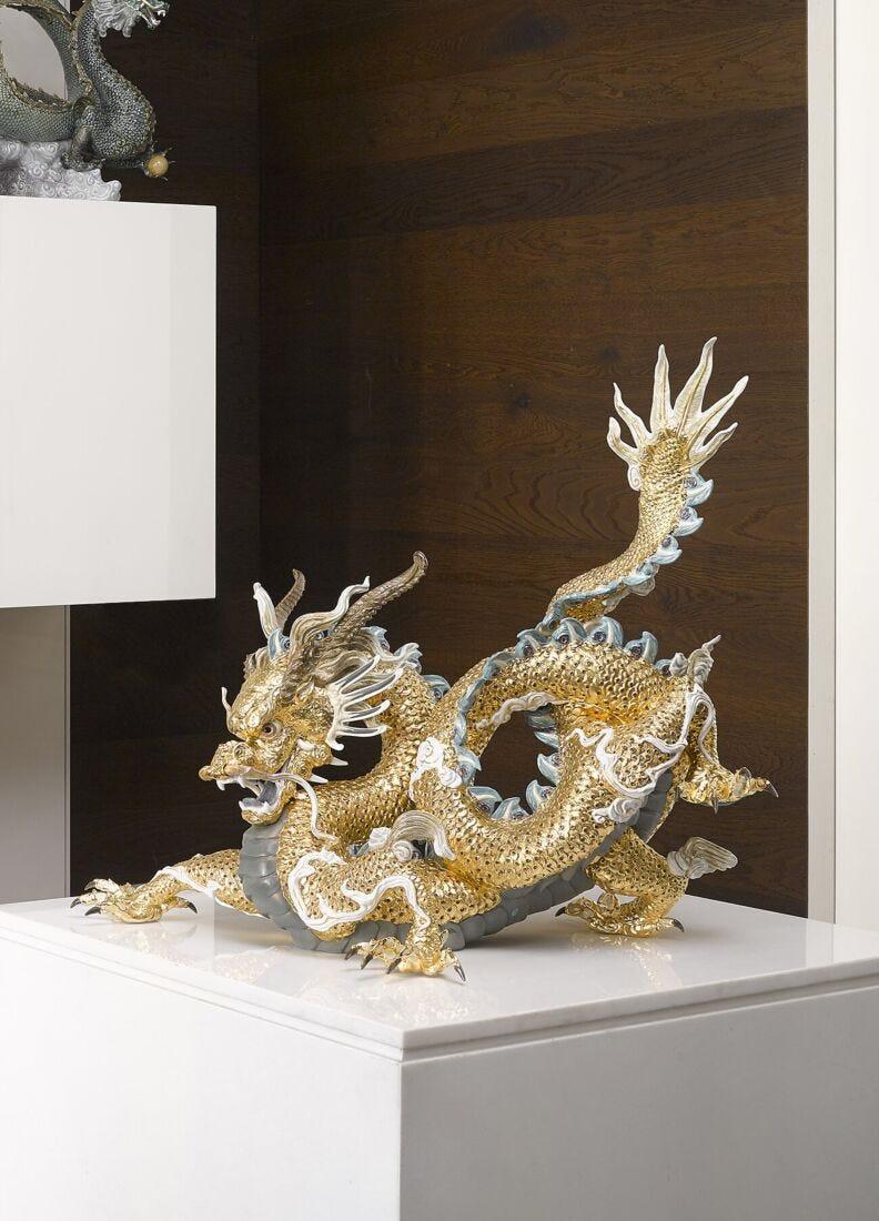 Lladro Escultura Gran Dragón. Lustre Oro. Serie Limitada