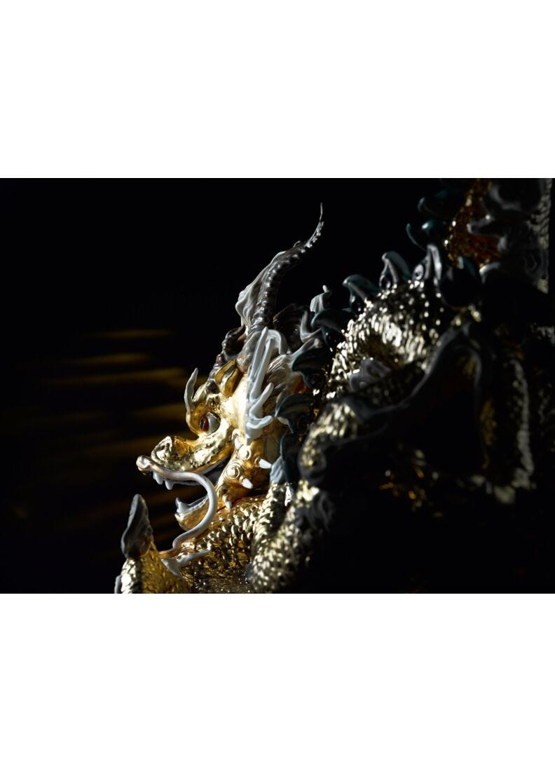 Lladro Escultura Gran Dragón. Lustre Oro. Serie Limitada
