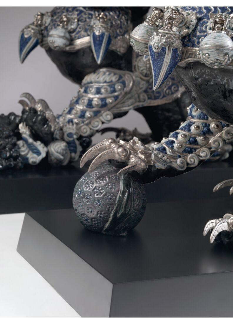 Lladro Escultura León Guardián. Negro. Serie Limitada