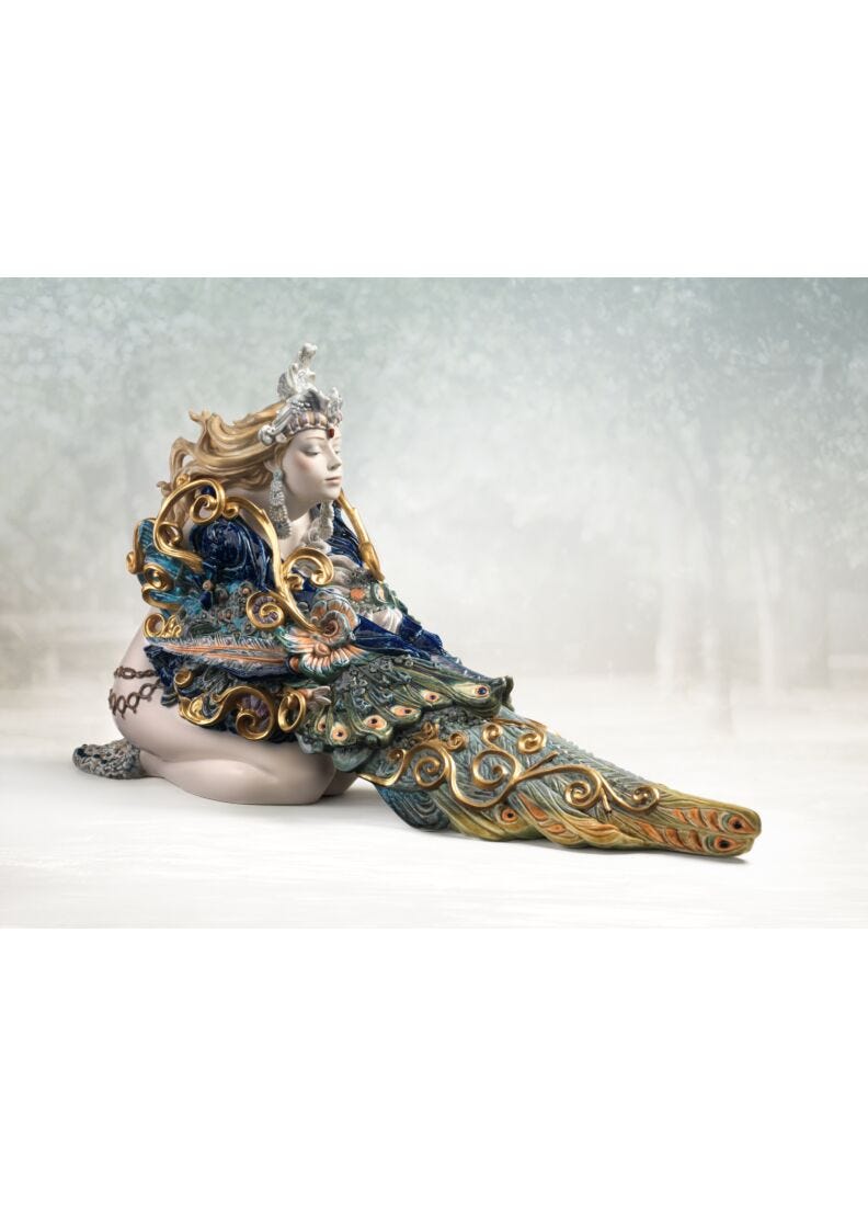 Lladro Escultura Mujer Belleza Alada. Serie Limitada