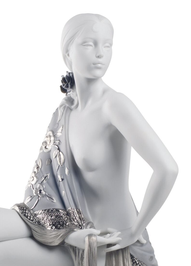 Lladro Figura Mujer Desnudo Con Mantón. Lustre Plata