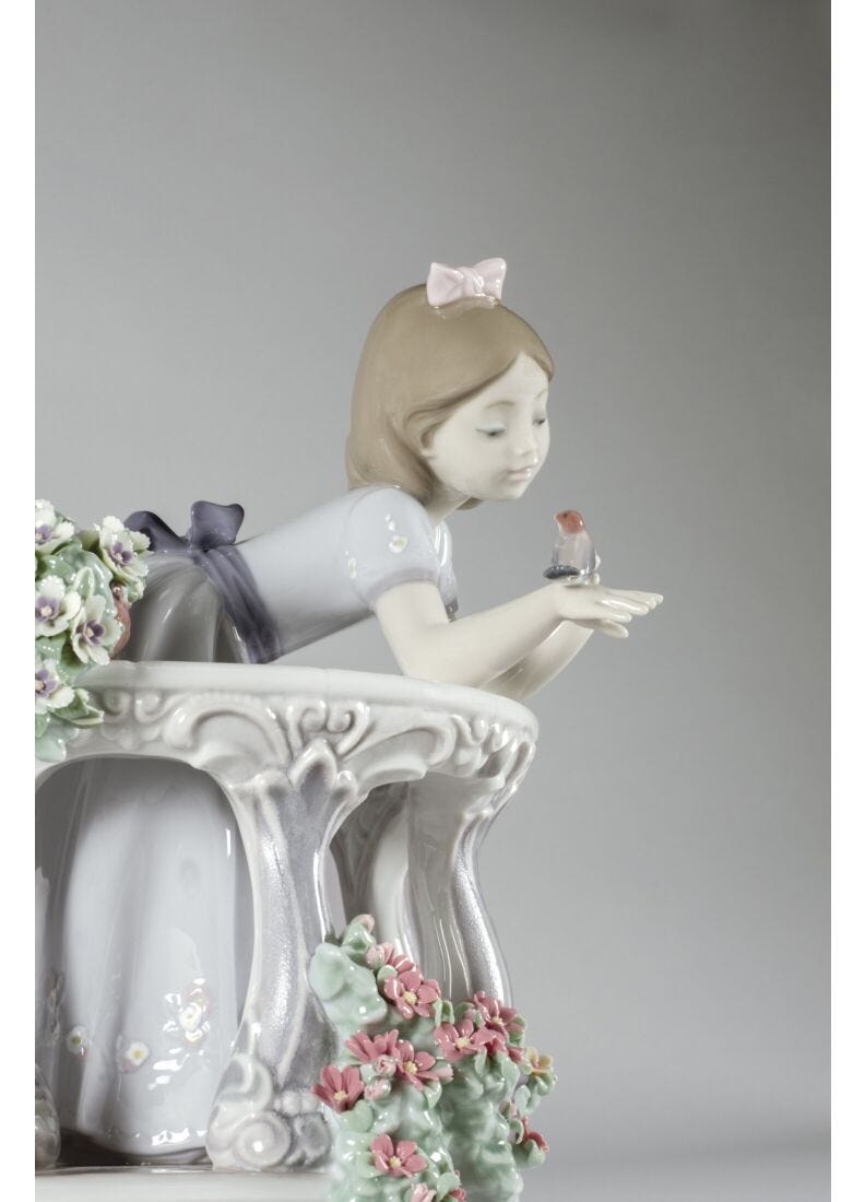lladro Figura niña El despertar de la primavera. Edición especial