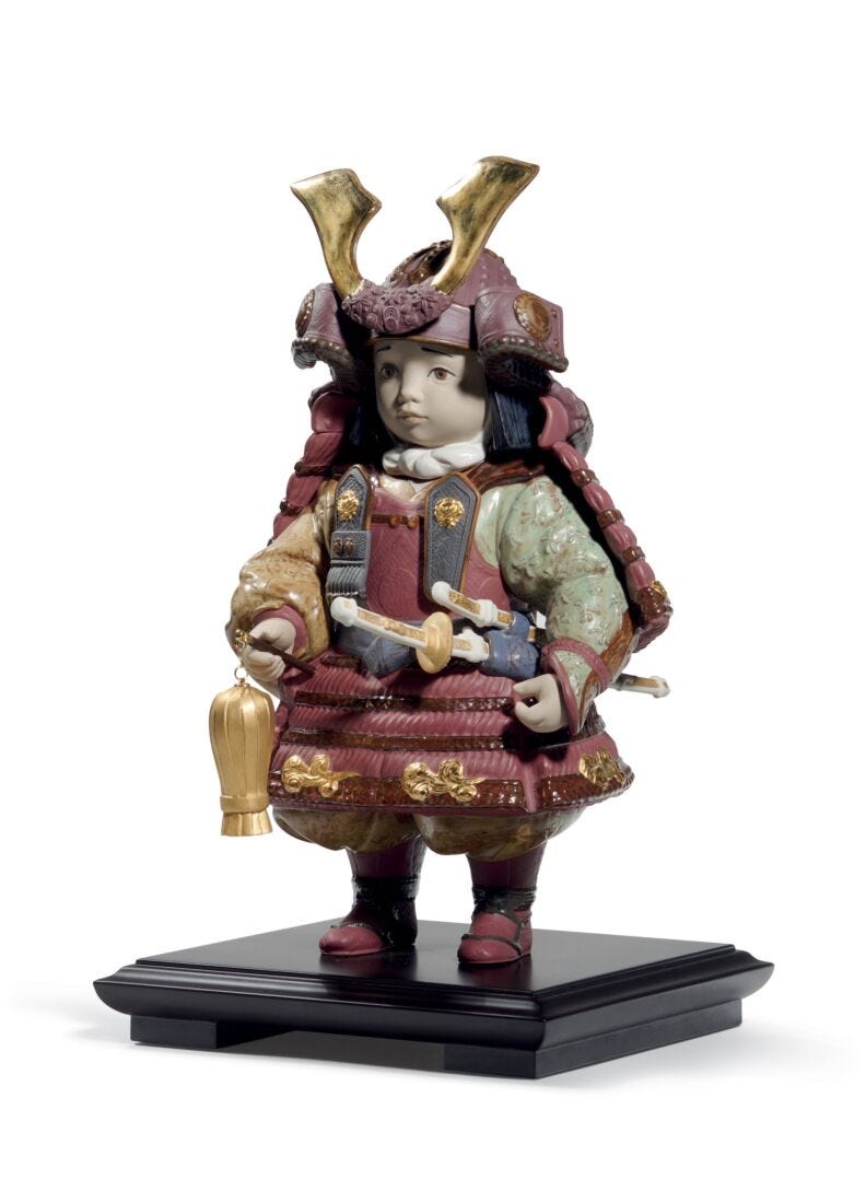 Lladro Figura Niño Samurái. Lustre Oro. Serie Limitada
