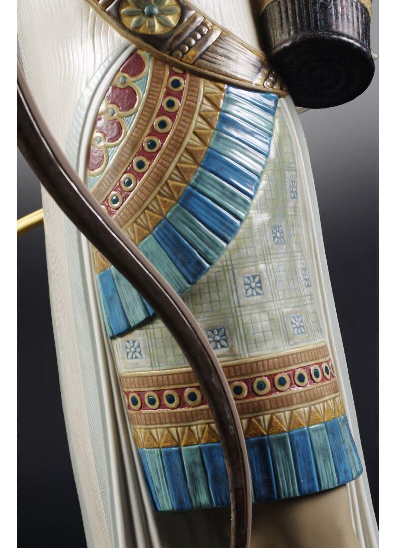 Lladro Escultura Arquero Asirio. Serie Limitada