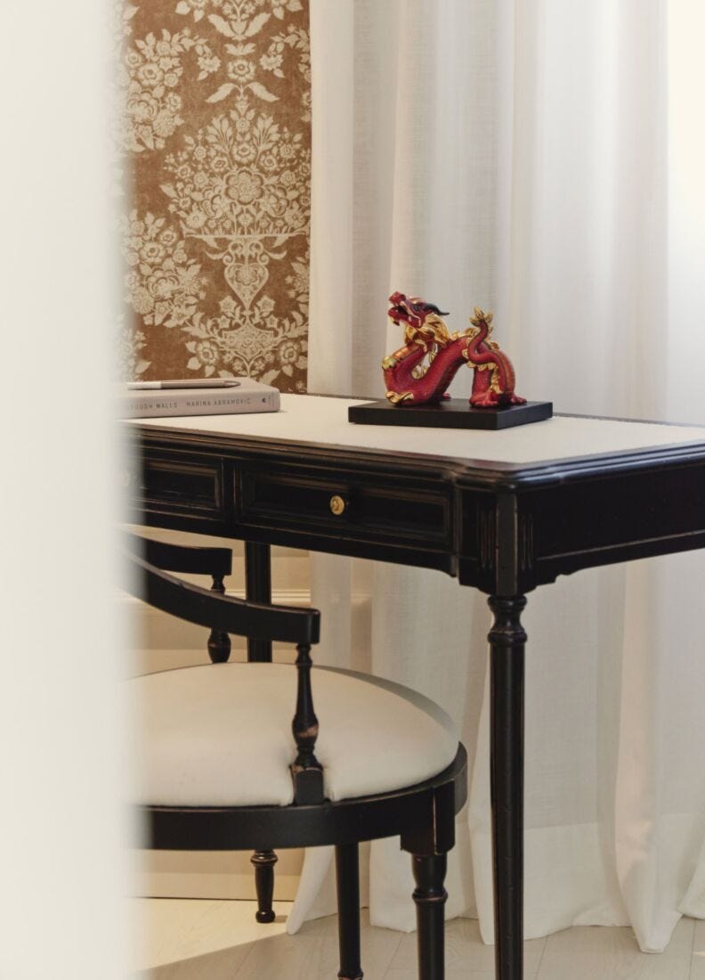 Lladro Escultura Dragón. Rojo. Serie Limitada