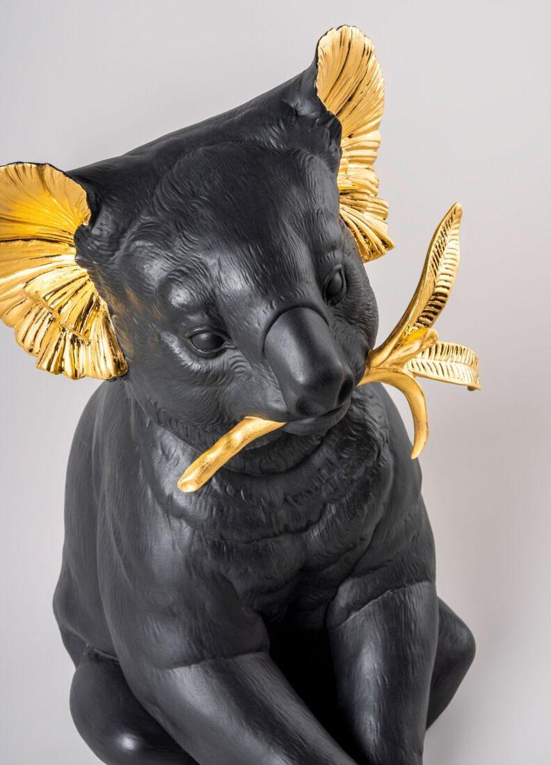 Lladro Escultura Koala. Negro-dorado. Serie Limitada