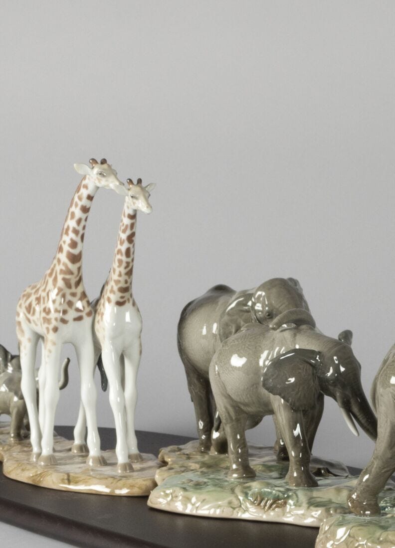 Lladro Escultura Manada Sabana Africana