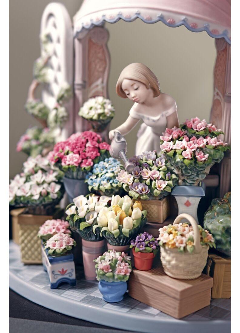 Lladro Escultura Mujer Florecer Romántico