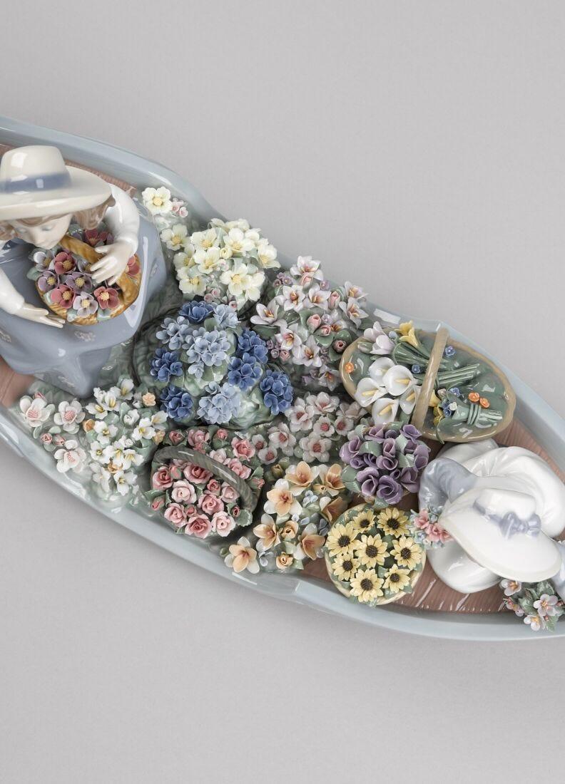 Lladro Escultura Niñas Puesto De Flores Fluvial