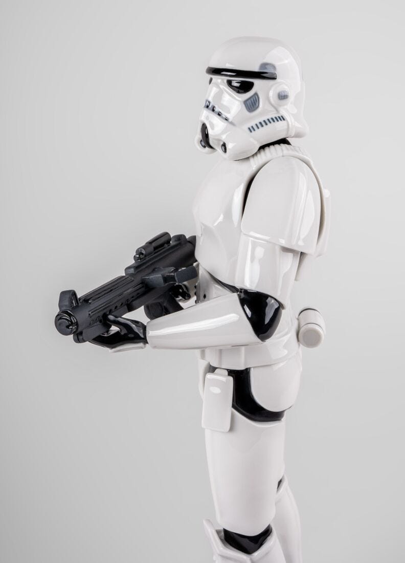 Lladro Escultura Stormtrooper™. Serie Limitada