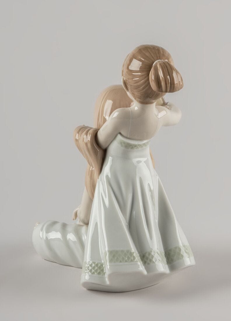 Lladro Escultura Yo Te Peino