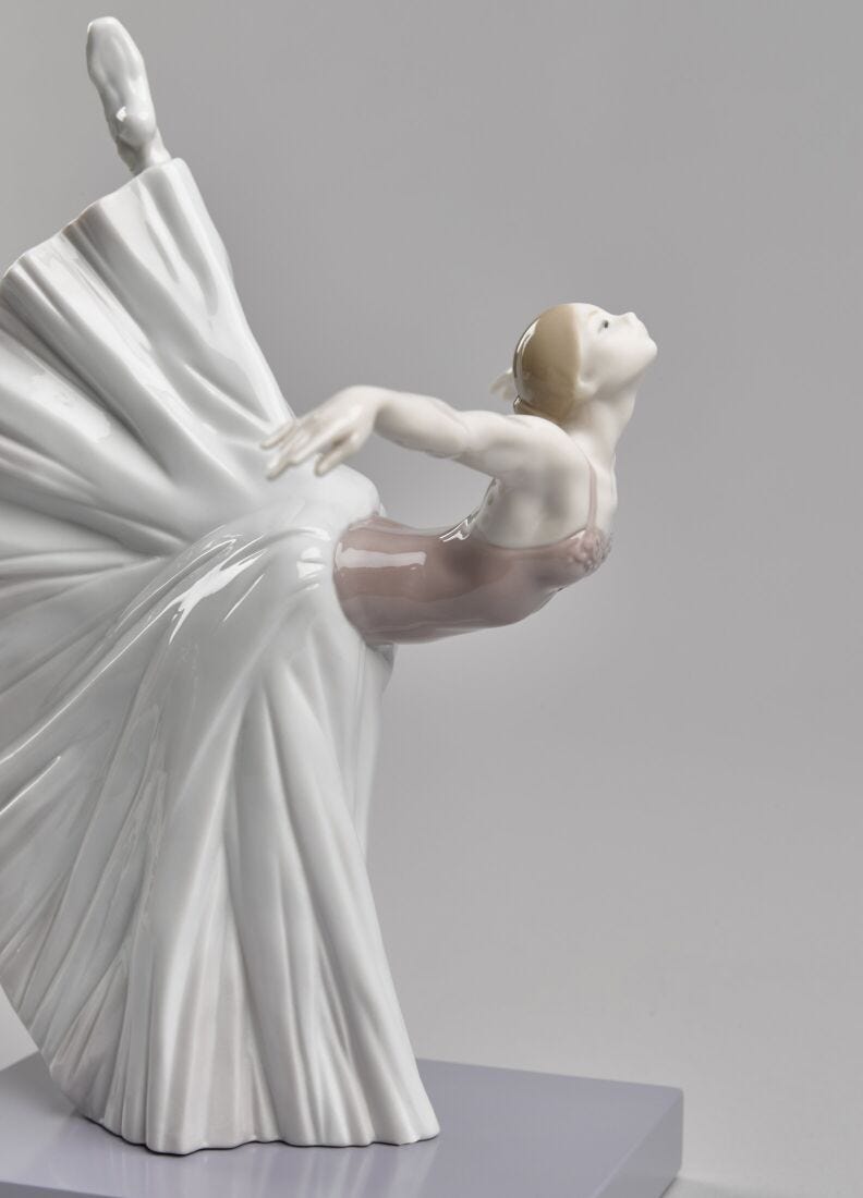 Lladro Figura Bailarina Giselle Arabesco
