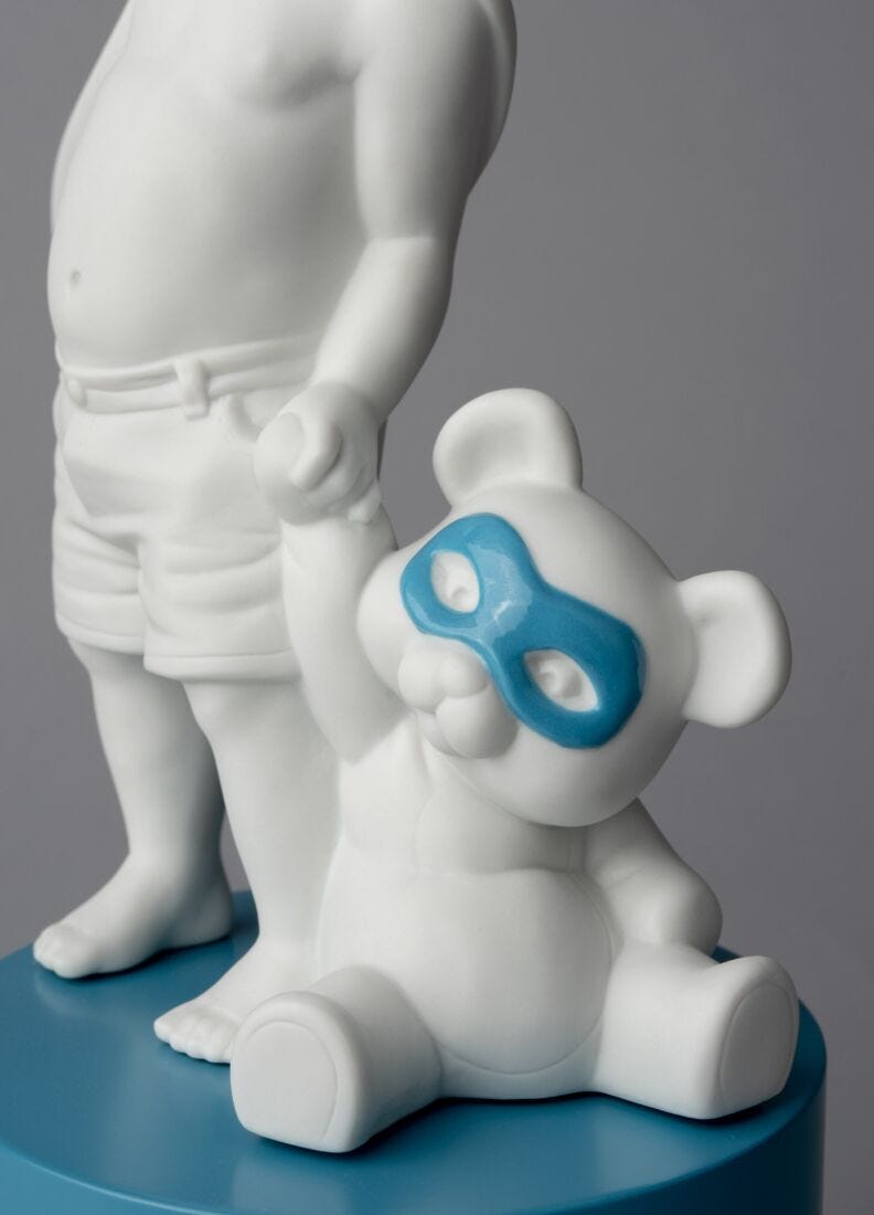 Lladro Figura Bebé Niño Tengo Super Poderes