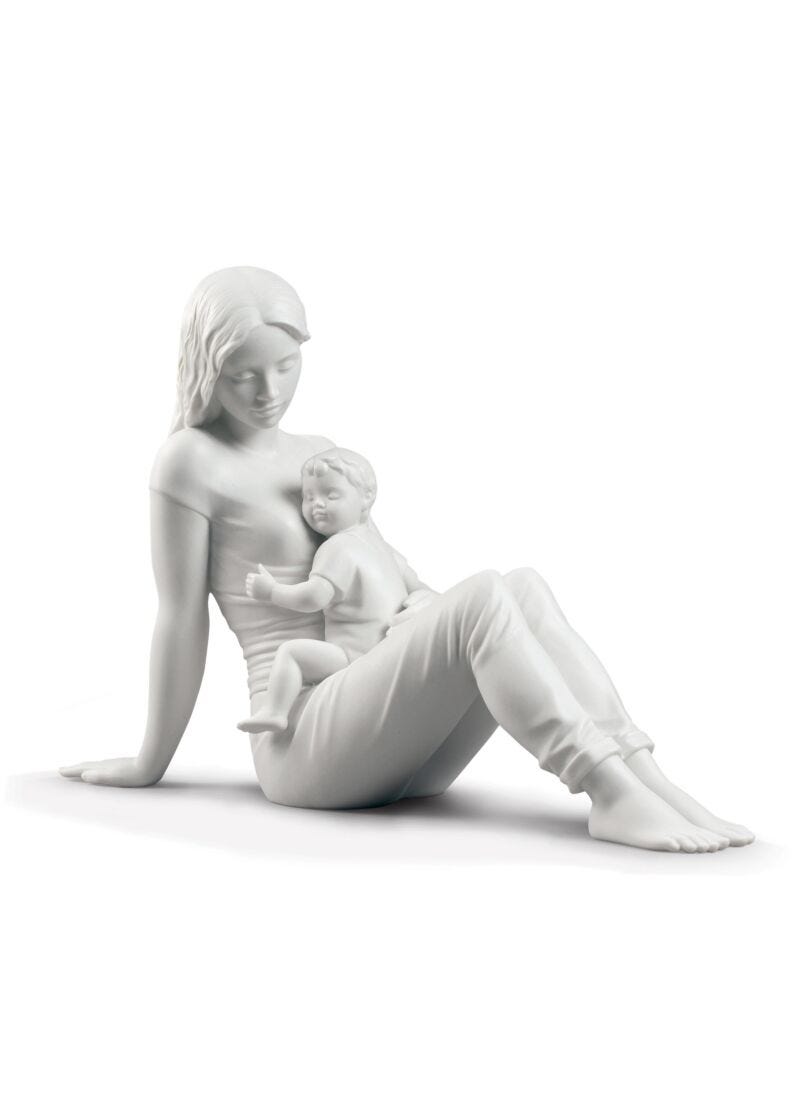 lladro Figura El amor de una madre. Blanco mate