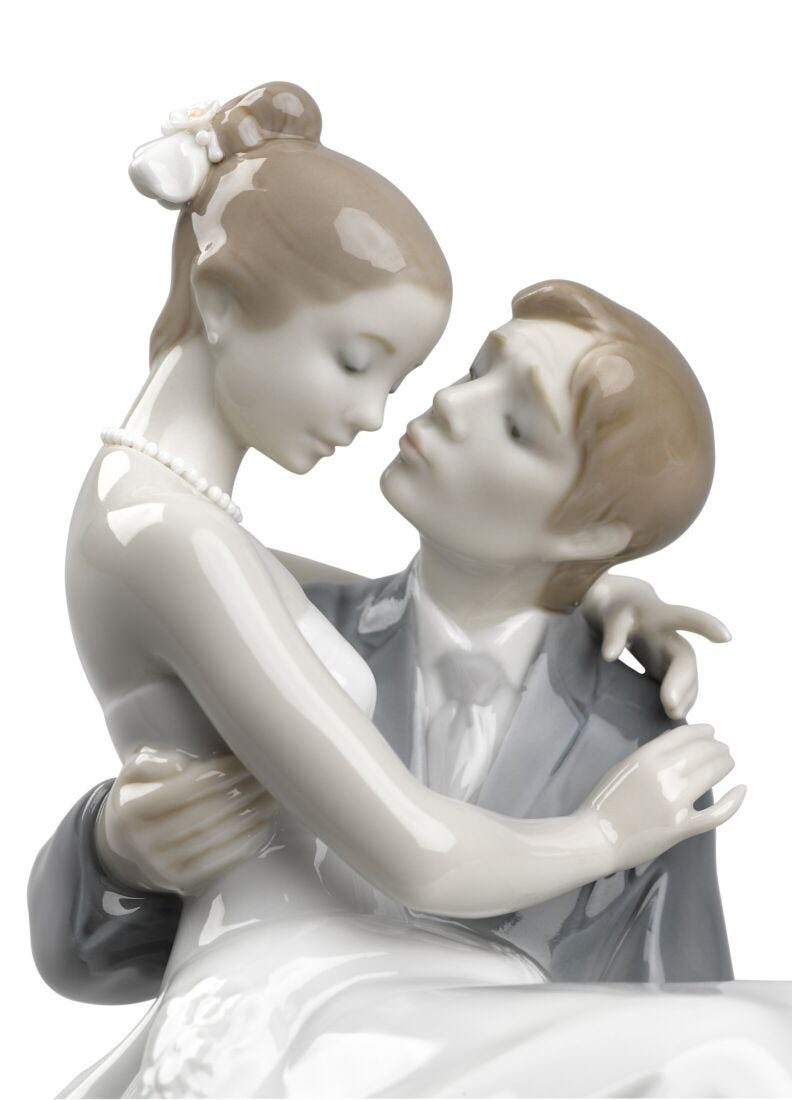 Lladro Figura Joven Pareja El Día Más Feliz