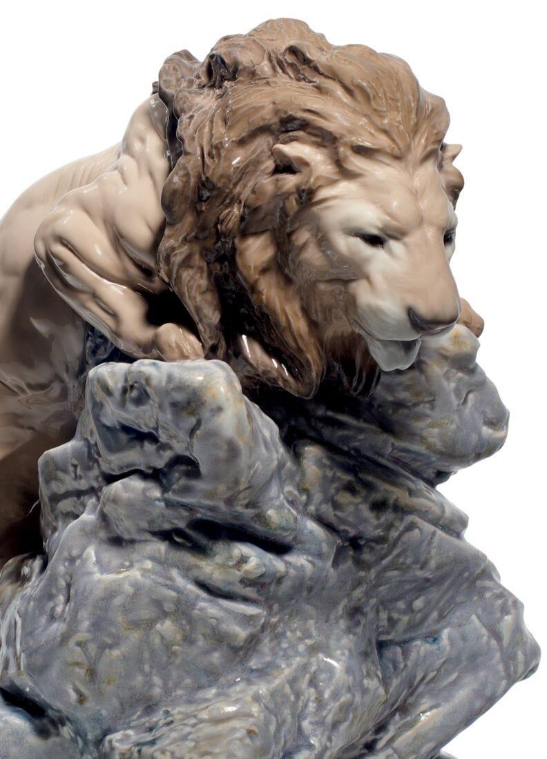 Lladro Figura León Al Acecho