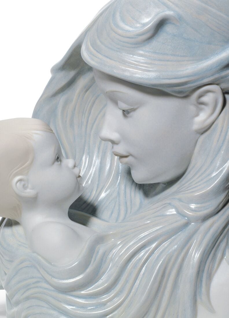 Lladro Figura Madre Dulce Caricia