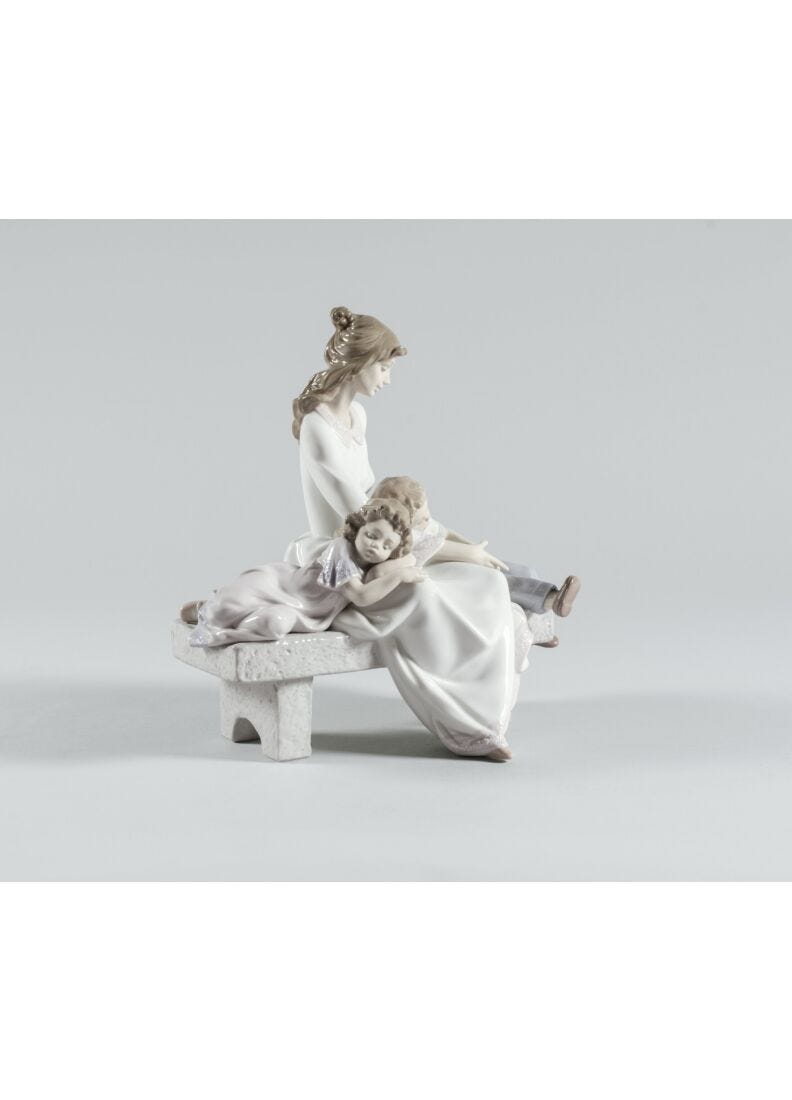 Lladro Figura Madre E Hijos Cansados De Jugar