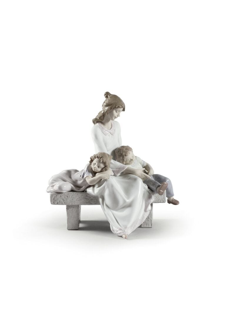 lladro Figura madre e hijos Cansados de jugar