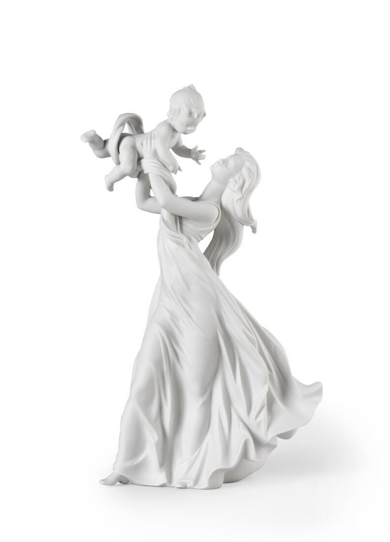 lladro Figura madre Mi precioso bebé. Blanco mate