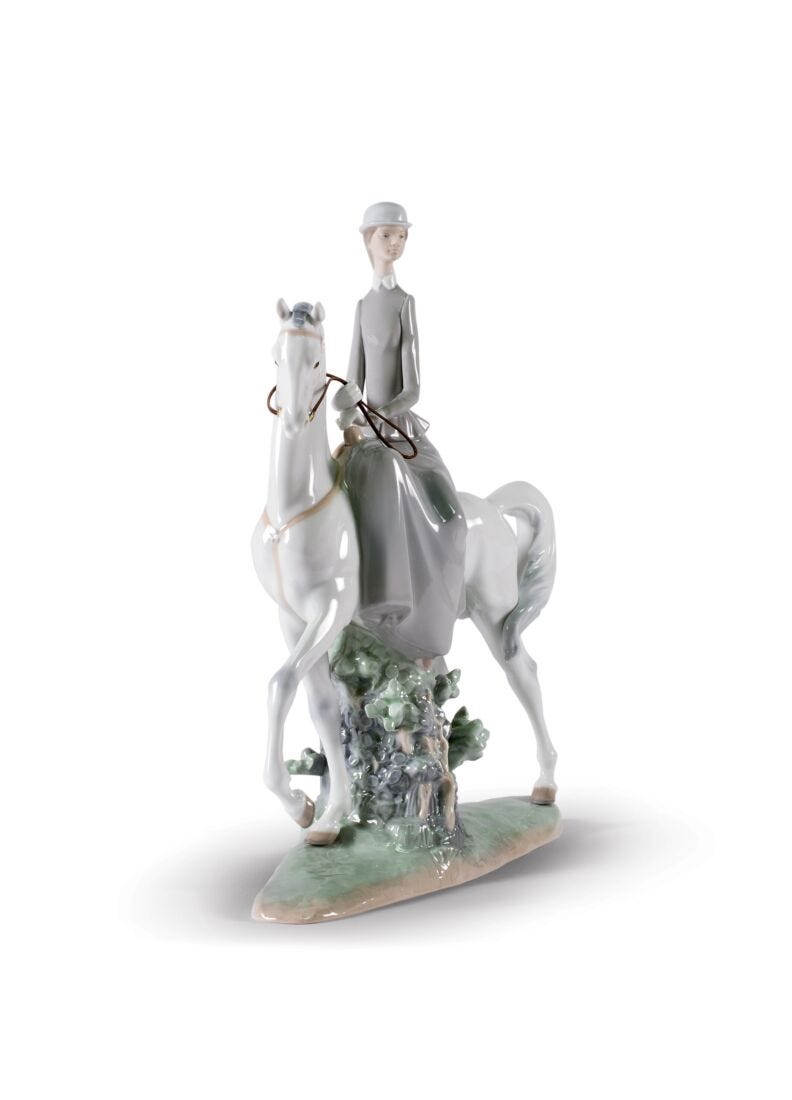 Lladro Figura Mujer Amazona