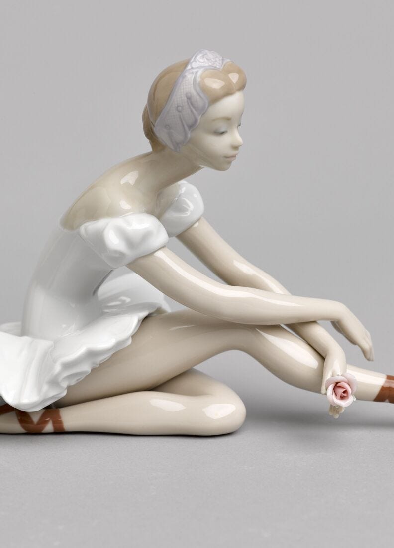 Lladro Figura Mujer Ballet De La Rosa