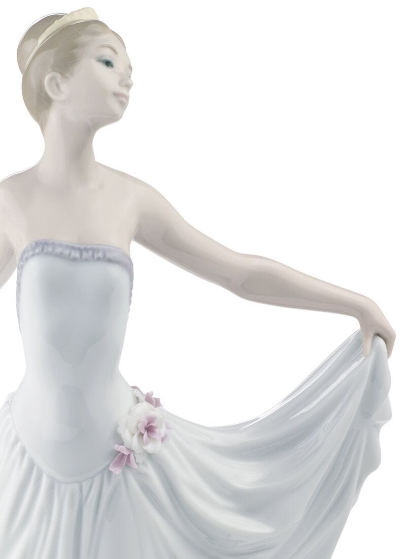 Lladro Figura Mujer De Ensayo. Edición Especial