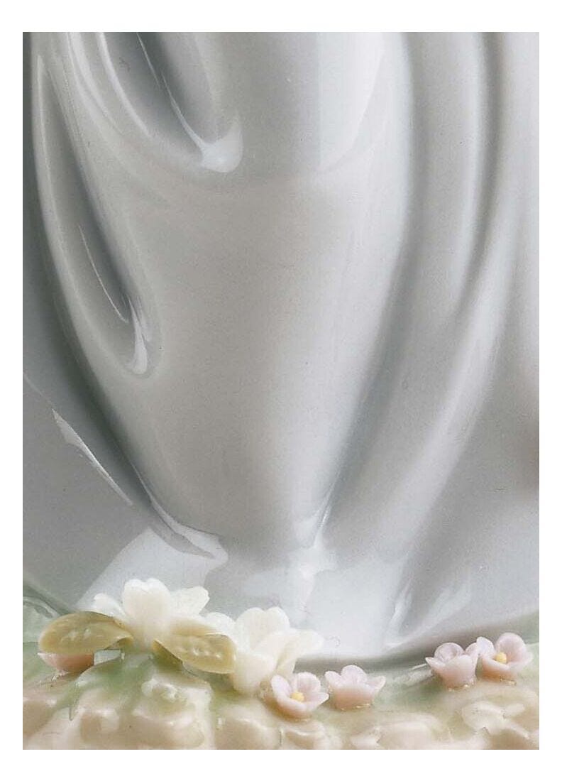 Lladro Figura Niña Amiga De Las Mariposas