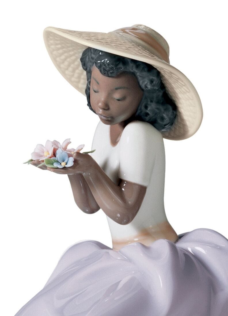 Lladro Figura Niña Dulce Perfume