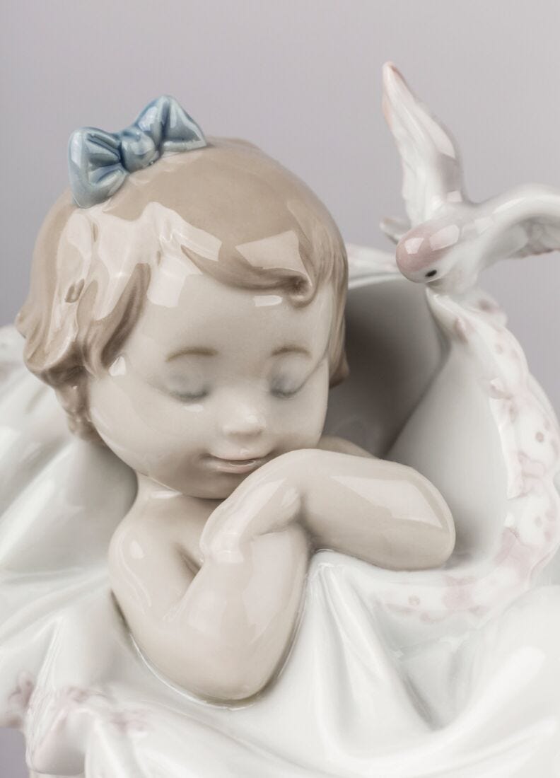 lladro Figura niña Dulces sueños