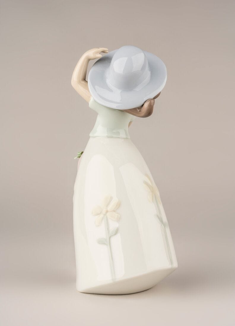 Lladro Figura Niña Pequeña Margarita