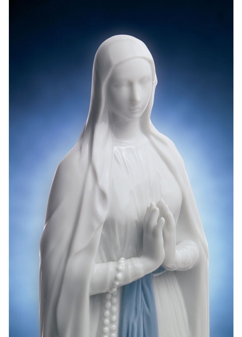 Lladro Figura Nuestra Señora De Lourdes