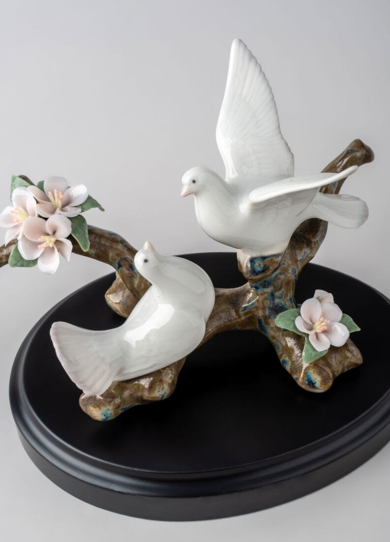 Lladro Figura Palomas En Cerezo