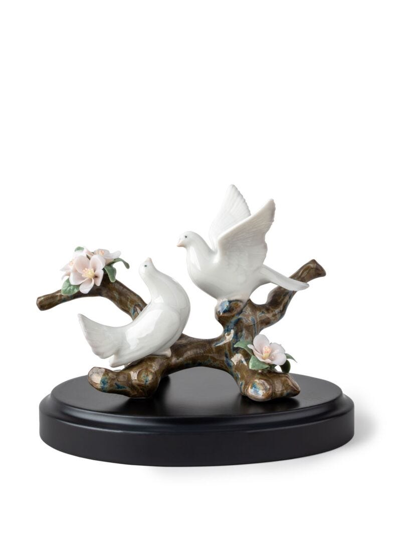 lladro Figura Palomas en cerezo