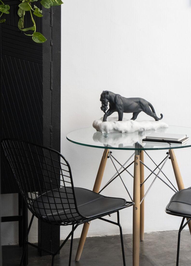 Lladro Figura Pantera Negra Con Cachorro