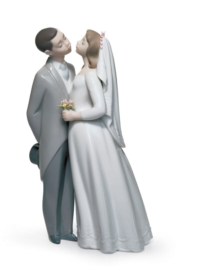 Lladro Figura Pareja Beso De Boda