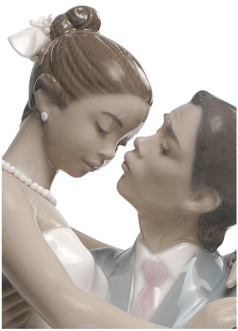 Lladro Figura Pareja De Novios El Día Más Feliz