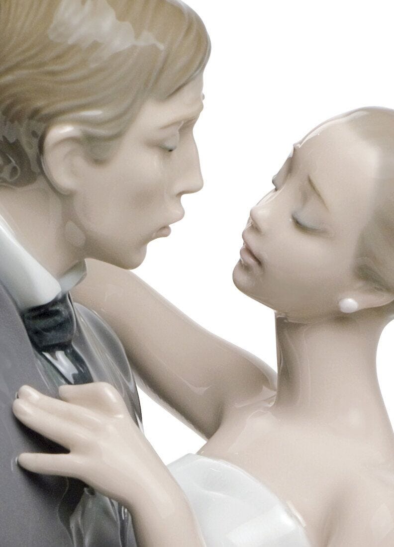 Lladro Figura Pareja El Vals De Los Novios