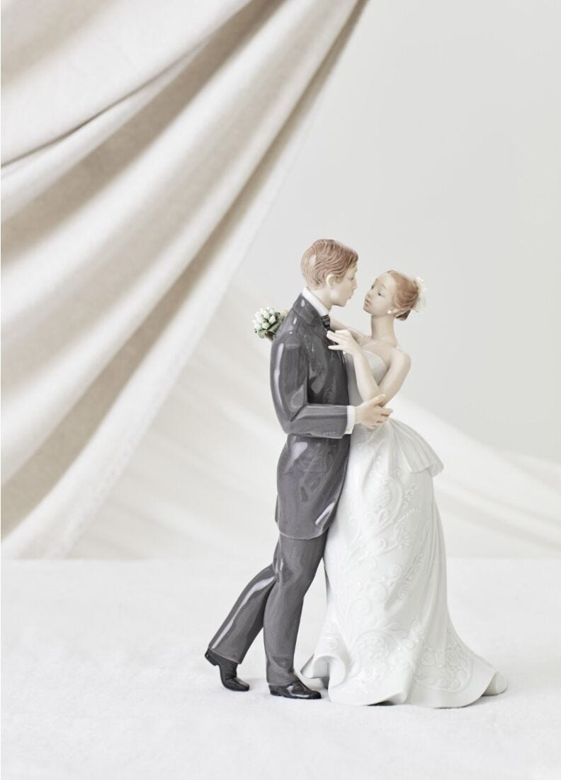 lladro Figura pareja El vals de los novios