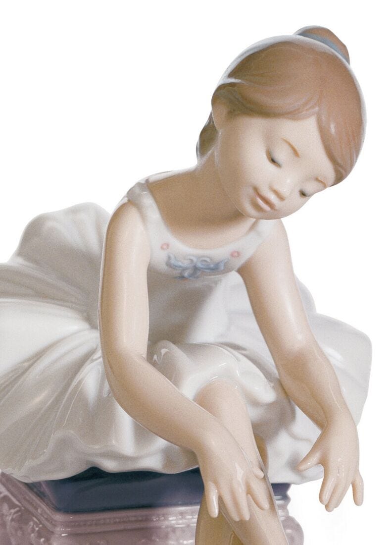 Lladro Figura Pequeña Bailarina I
