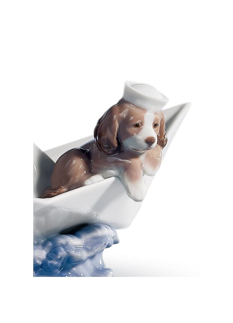 Lladro Figura Perro Barco De Papel